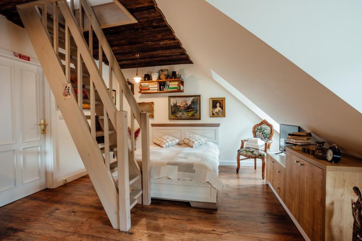 Dom Berg Apartment Banska Stiavnica Luaran gambar